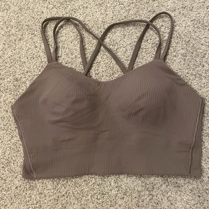LULULEMON TOP CROSSED BACK — PRICE IS NEGOTIABLE